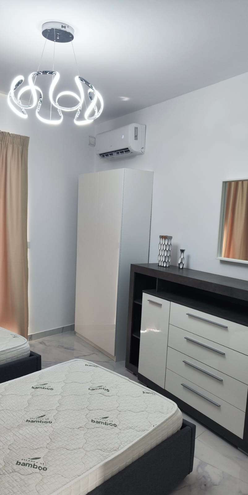 3 Bedroom Penthouse for Long Let in Birkirkara - €2,500/month photo 8