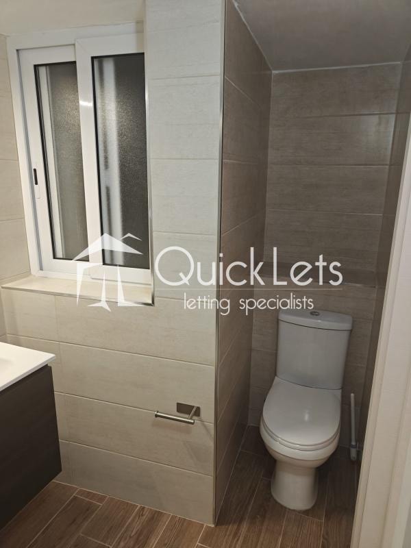 QORMI | Studio MAISONETTE  | €1,300 /month photo 8