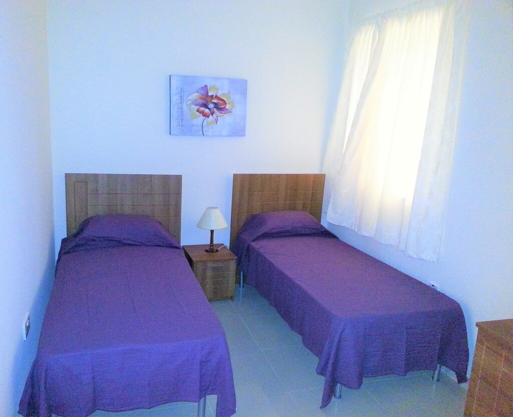 1 Bedroom Penthouse for Long Let in Qawra - €900/month photo 3