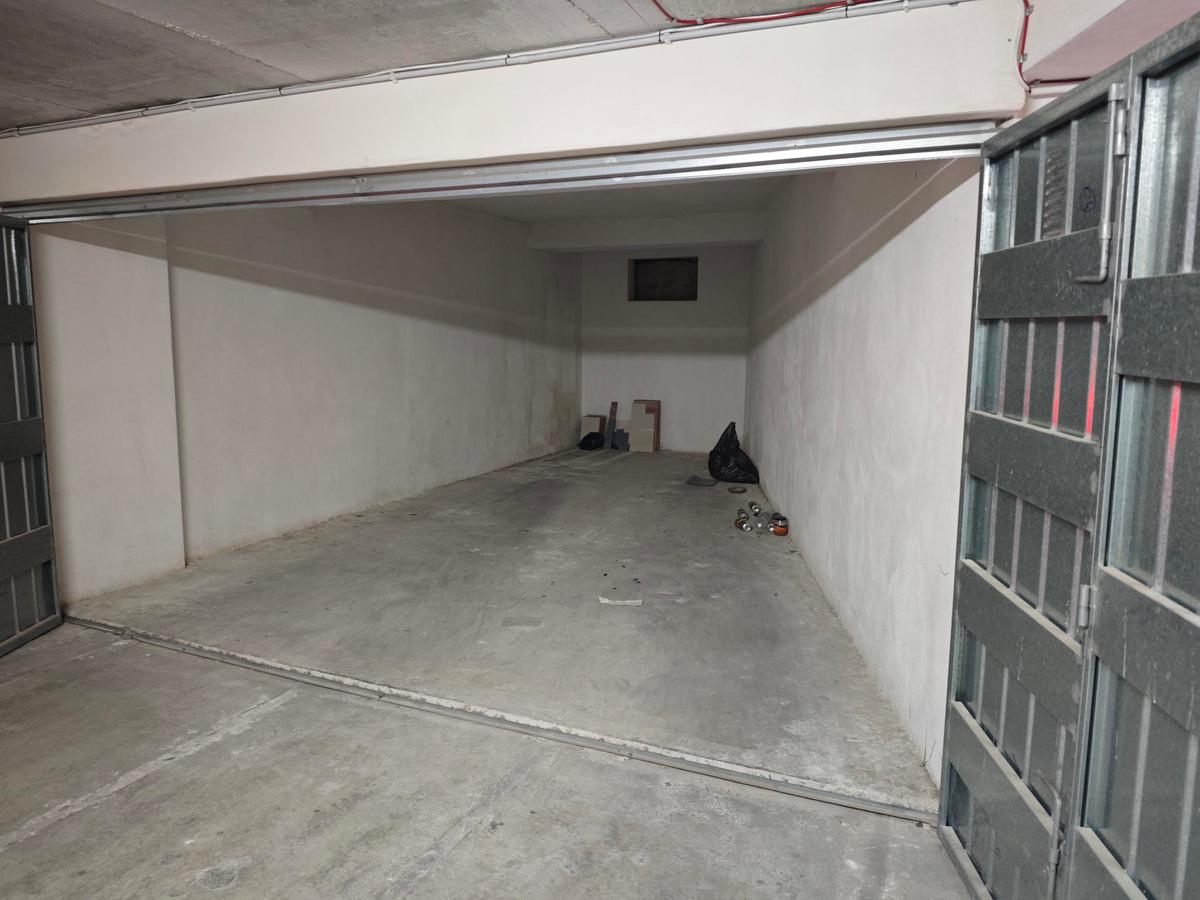 one large-car garage for rent in swatar