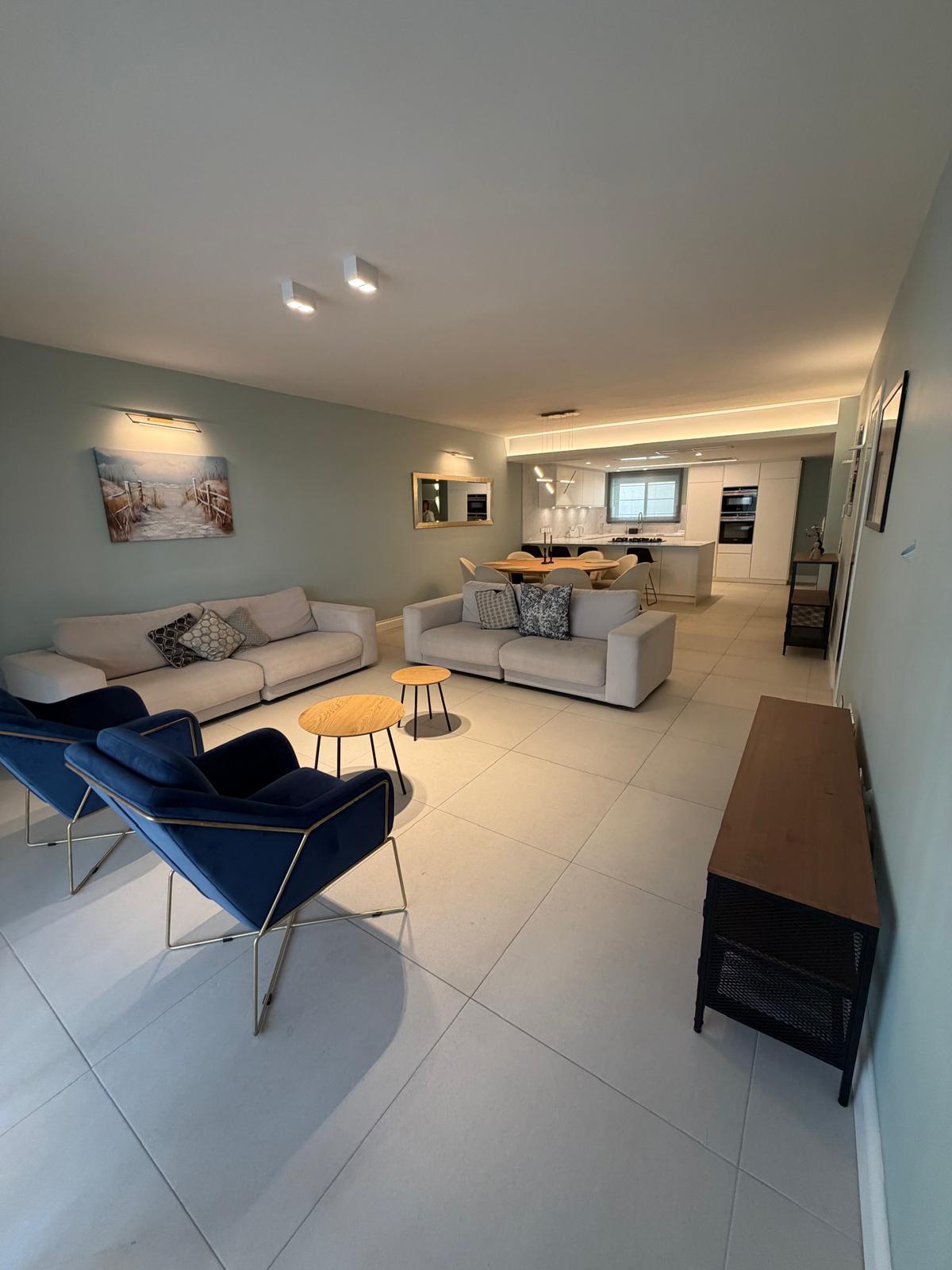 3 Bedroom Ensuite Apartment for Long Let in Swieqi - €2,400/month