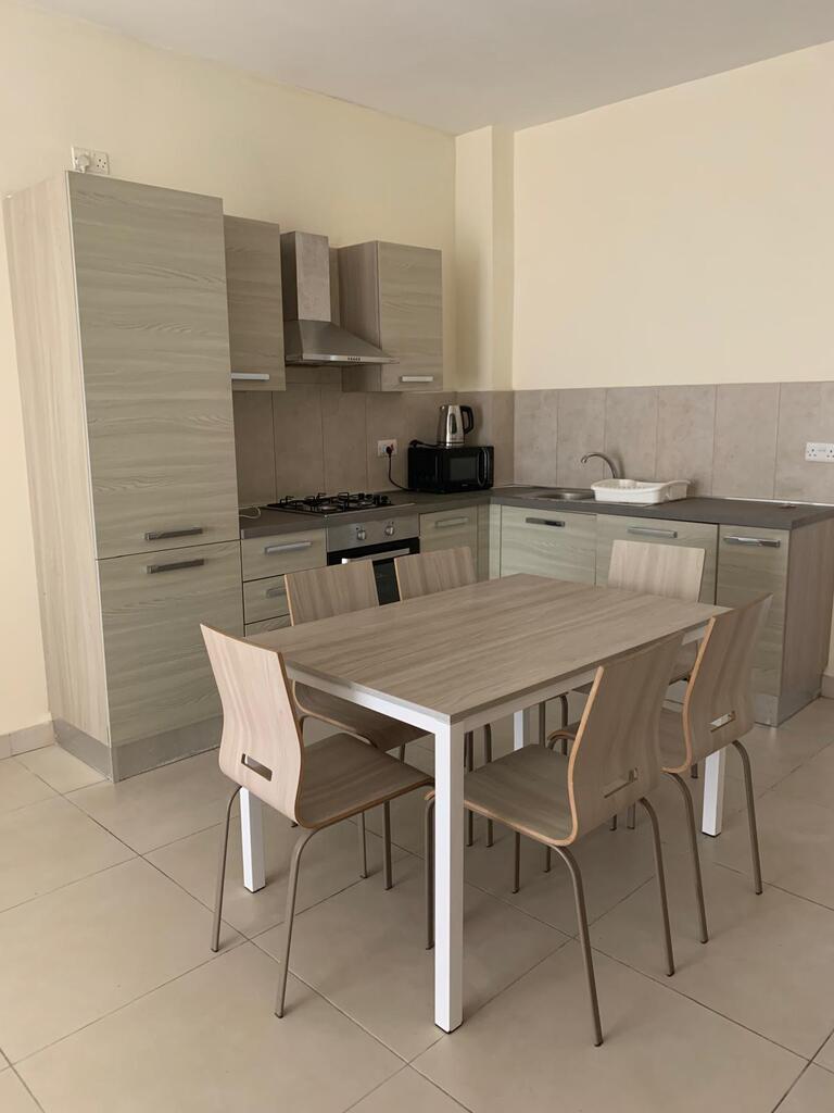 2 Bedroom Penthouse for Long Let in Ibraġ - €1,275/month
