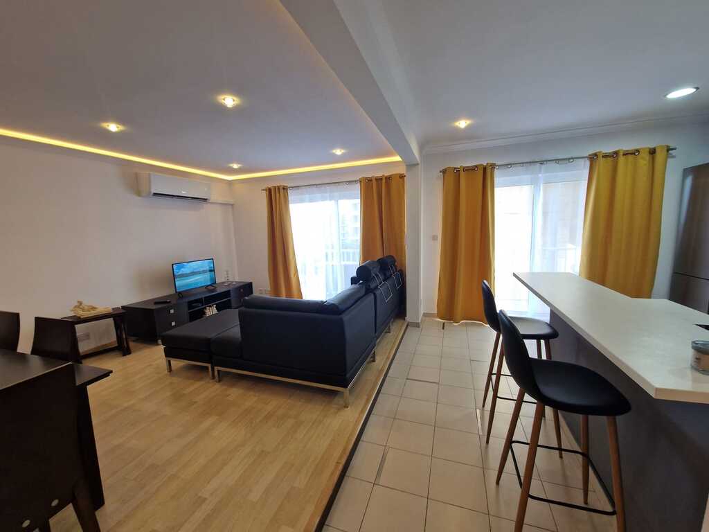 3 Bedroom Apartment for Long Let in Sliema - €2,600/month photo 3