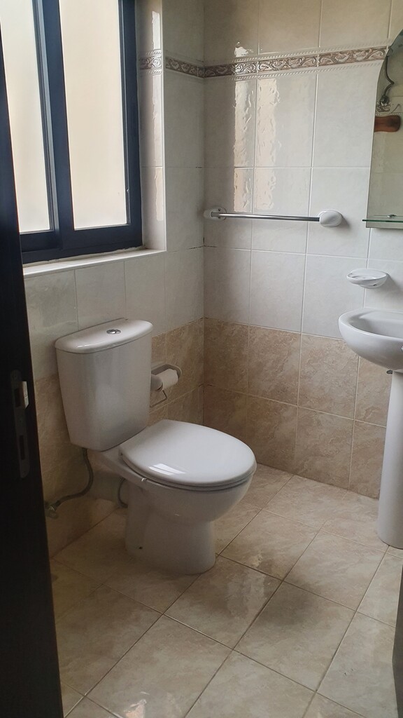 1 Bedroom Penthouse for Long Let in Qawra - €900/month photo 5