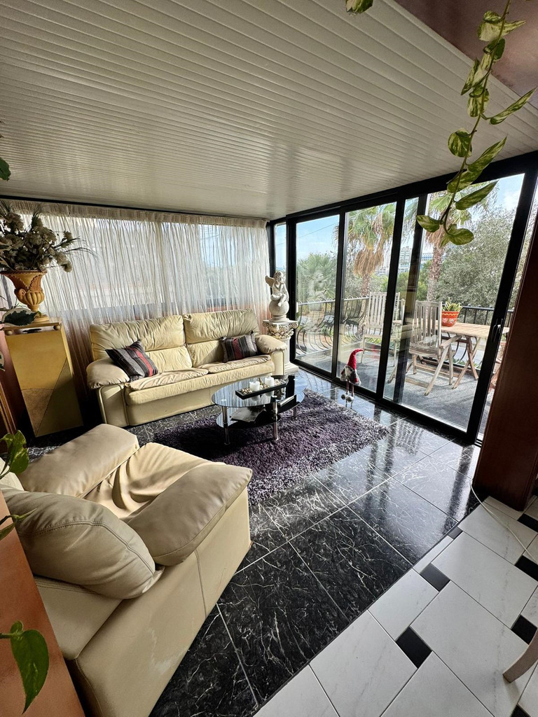 3 Bedroom Villa for Long Let in Pembroke - €3,500/month photo 3