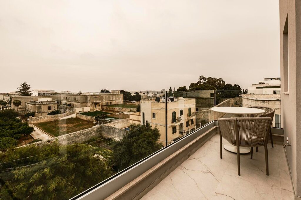 3 Bedroom Apartment for Long Let in San Ġwann - €2,200/month photo 4