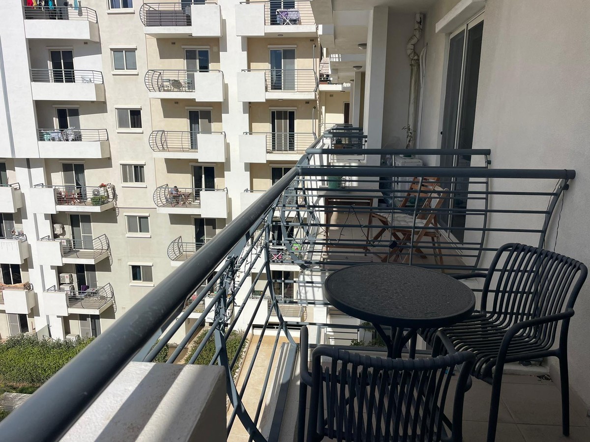 Spacious Modern 90 sqm 1-Bedroom Apartment in Gzira photo 7