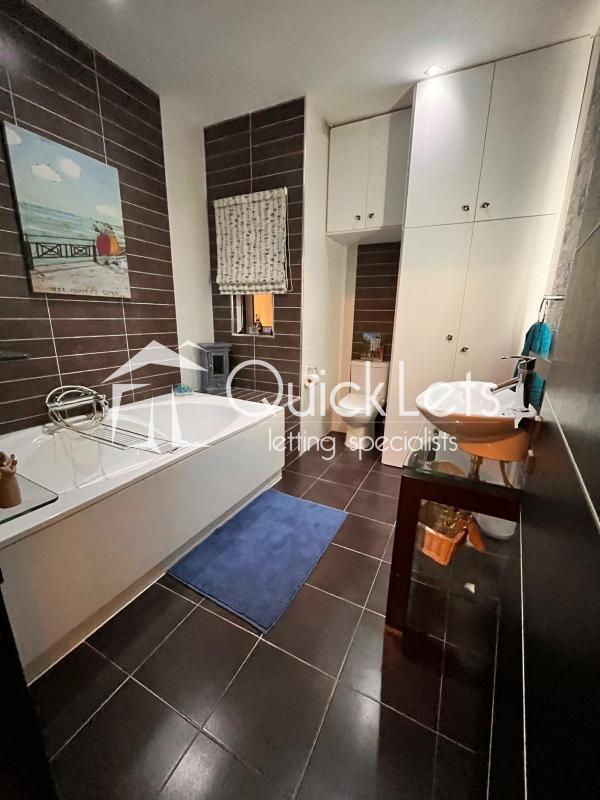 1 Bedroom Ensuite Apartment for Long Let in Naxxar - €1,350/month photo 10