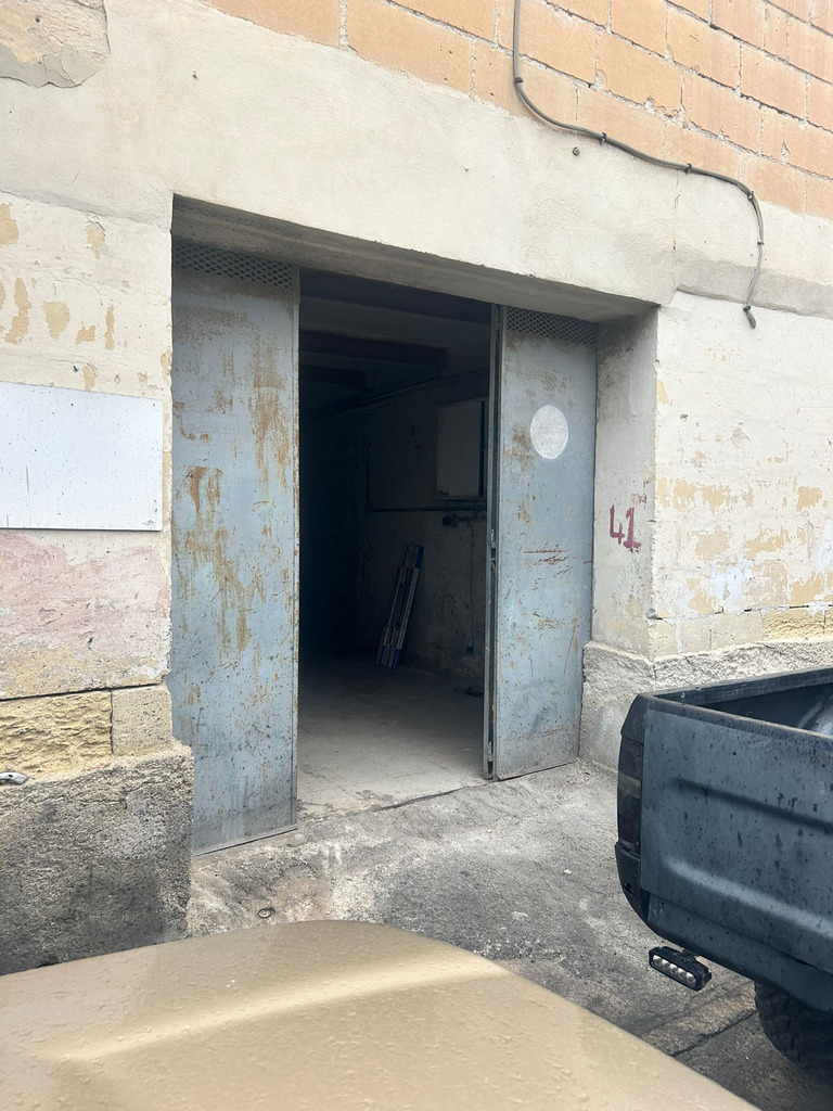 Garage for Long Let in Mrieħel - €600/month photo 2