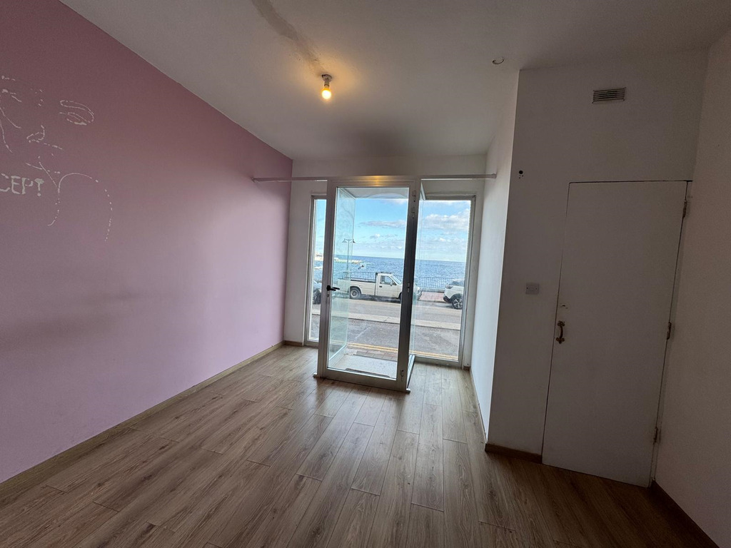 Office for Long Let in Sliema - €3,500/month photo 4