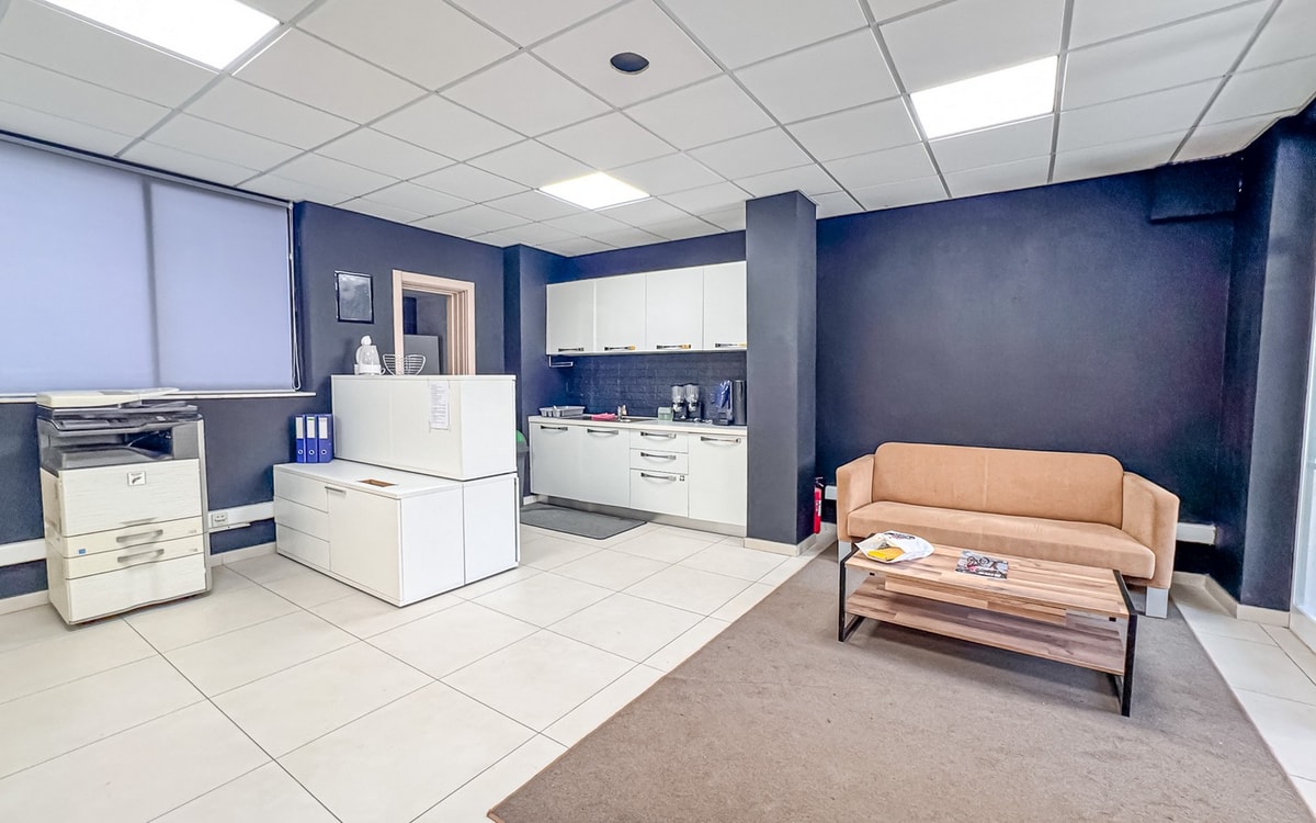 Office for Long Let in Sliema - €2,000/month photo 6