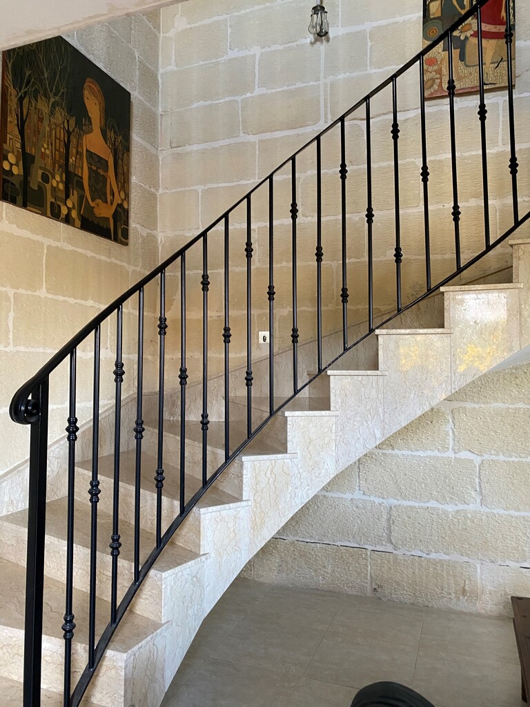 3 Bedroom Farmhouse for Long Let in Xagħra - €1,400/month photo 2
