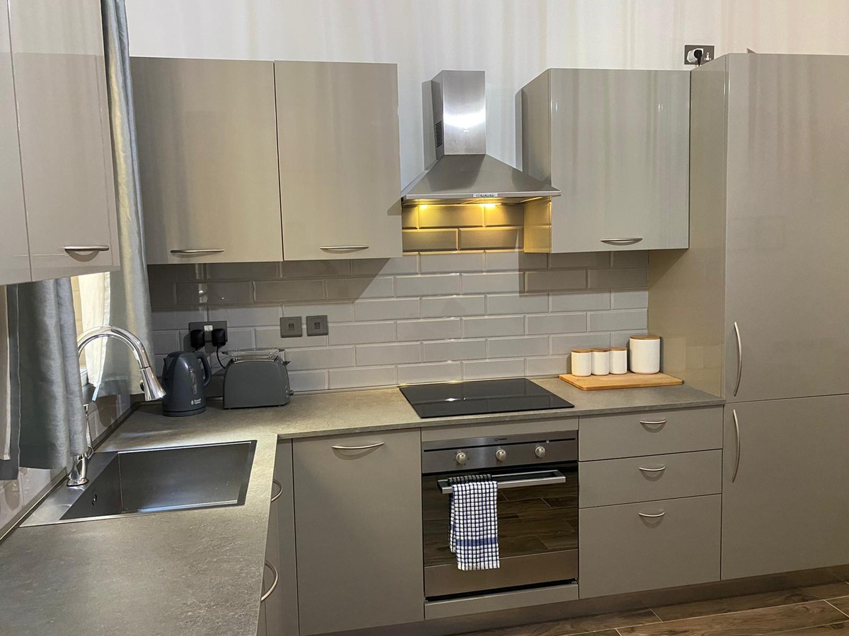 1 Bedroom Apartment for Long Let in Gżira - €1,100/month photo 2