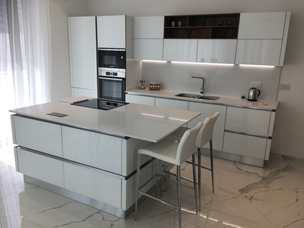 1 Bedroom Ensuite Apartment for Long Let in Sliema - €2,500/month photo 23