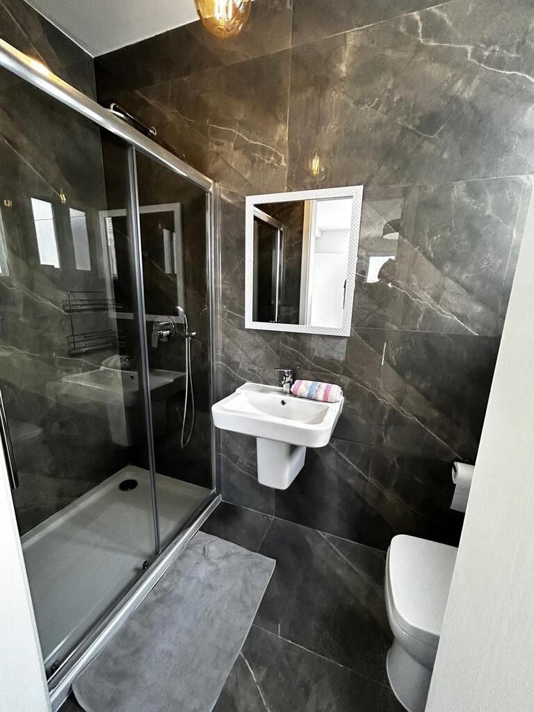 1 Bedroom Penthouse for Long Let in St. Paul's Bay - €1,300/month photo 9