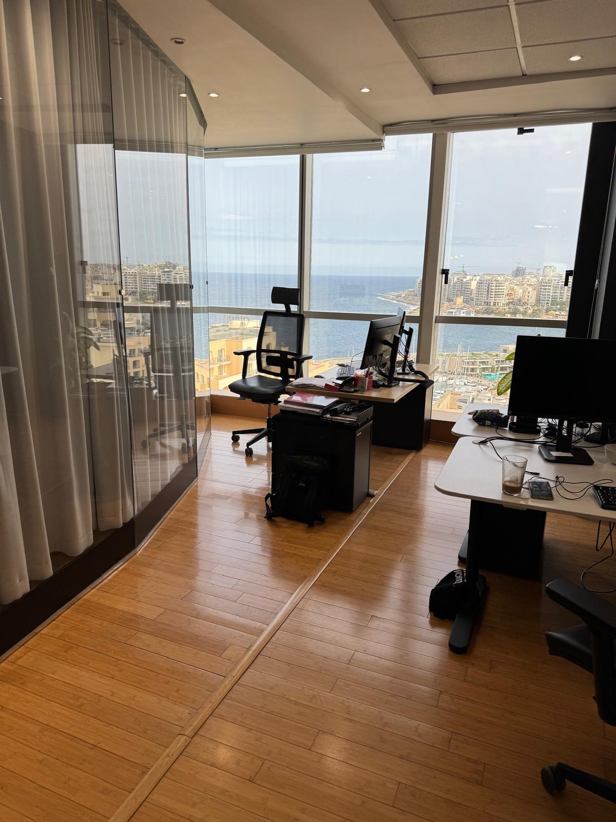 Prestigious 300 sqm Office in Portomaso Business Tower with Marina Views in St Julians photo 4