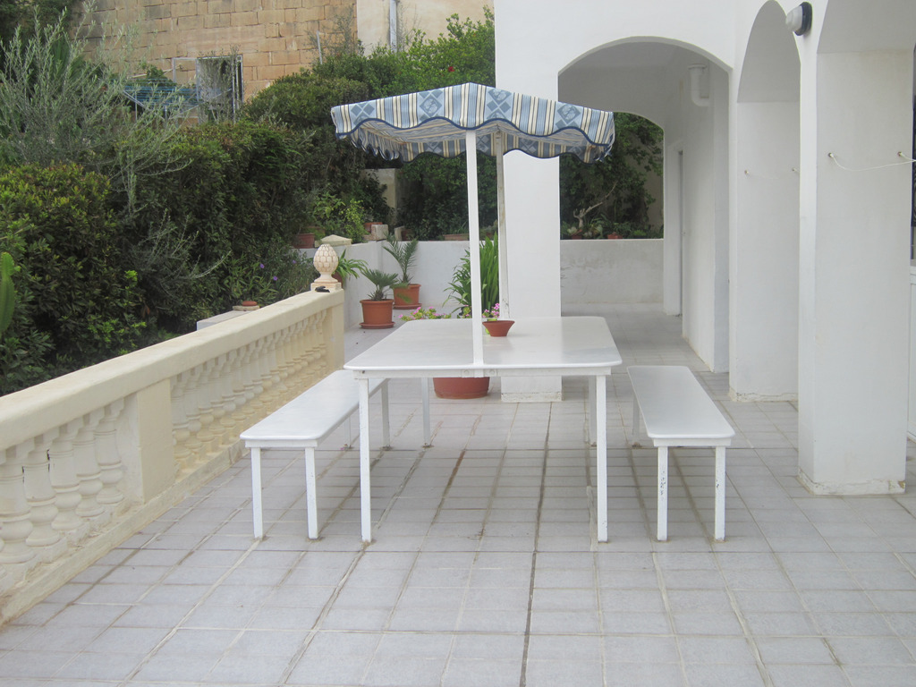 6 Bedroom Villa for Long Let in Mellieħa - €3,200/month photo 5