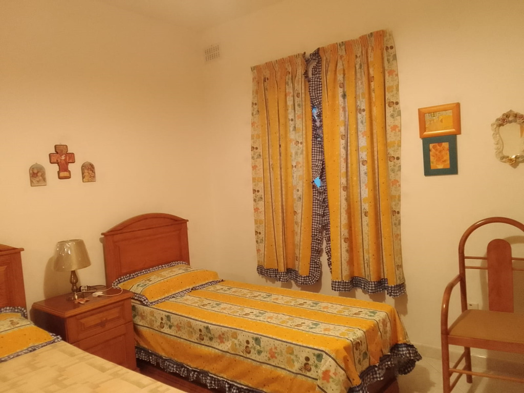 3 Bedroom Apartment for Long Let in Qawra - €1,350/month photo 6