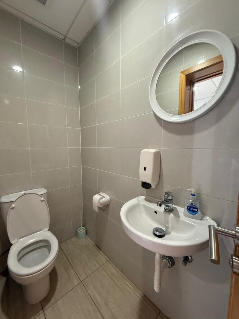 Office for Long Let in Balzan - €4,500/month photo 7