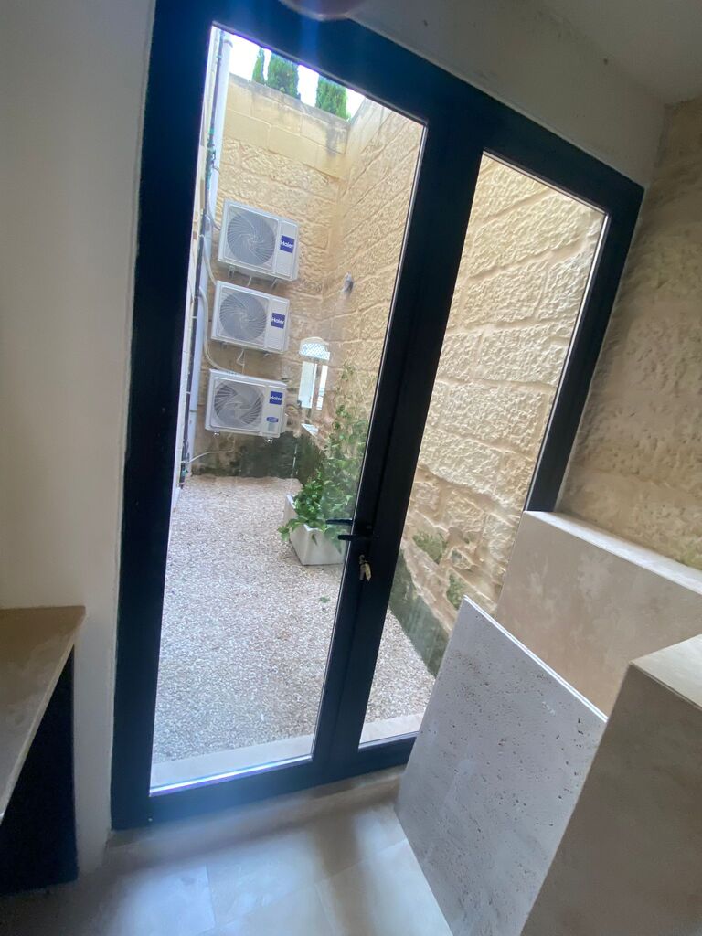 4 Bedroom Townhouse for Long Let in Siġġiewi - €5,000/month photo 15