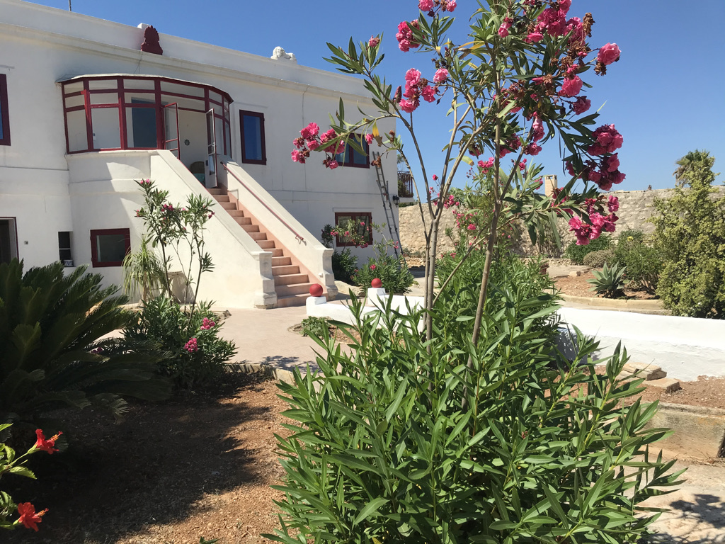 3 Bedroom Villa for Long Let in Kalkara - €7,000/month photo 25