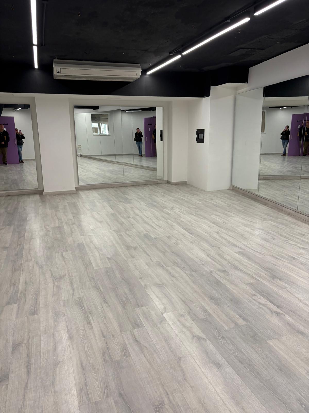 Retail for Long Let in Sliema - €8,500/month photo 3