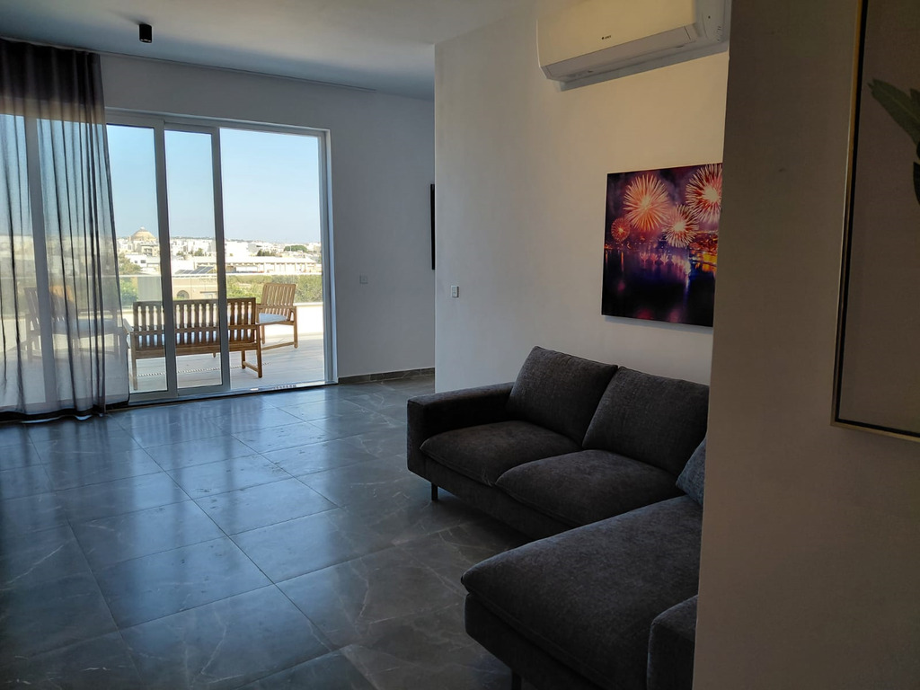 3 Bedroom Penthouse for Long Let in Lija - €2,800/month photo 6