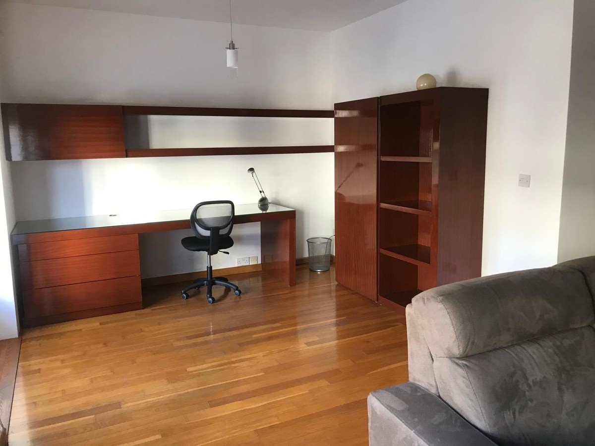 Modern Well-Located 2 Bedroom Apartment in Gzira photo 2