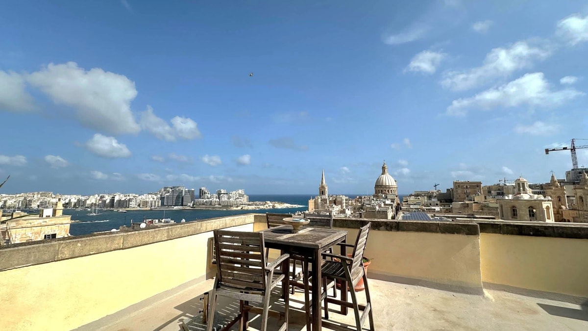 4 Bedroom Apartment for Sale in Valletta - €960,000 photo 2