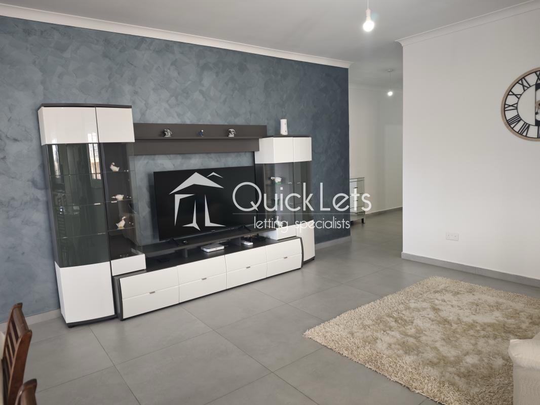 📍ZEBBUG   | MAISONETTE  | €1,700 /month