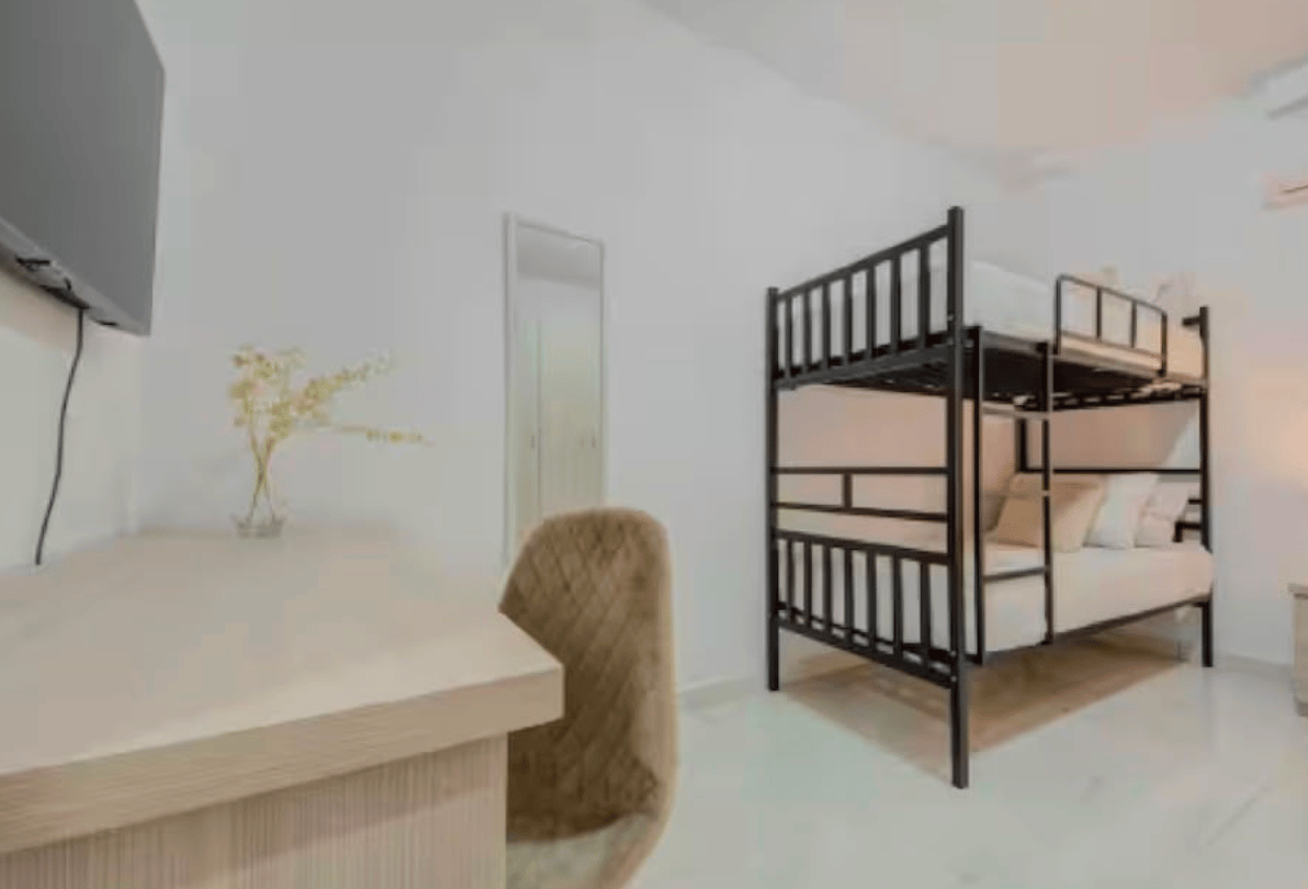 3-Bedroom 3-Bathroom Luxury Apartment €2500 photo 5