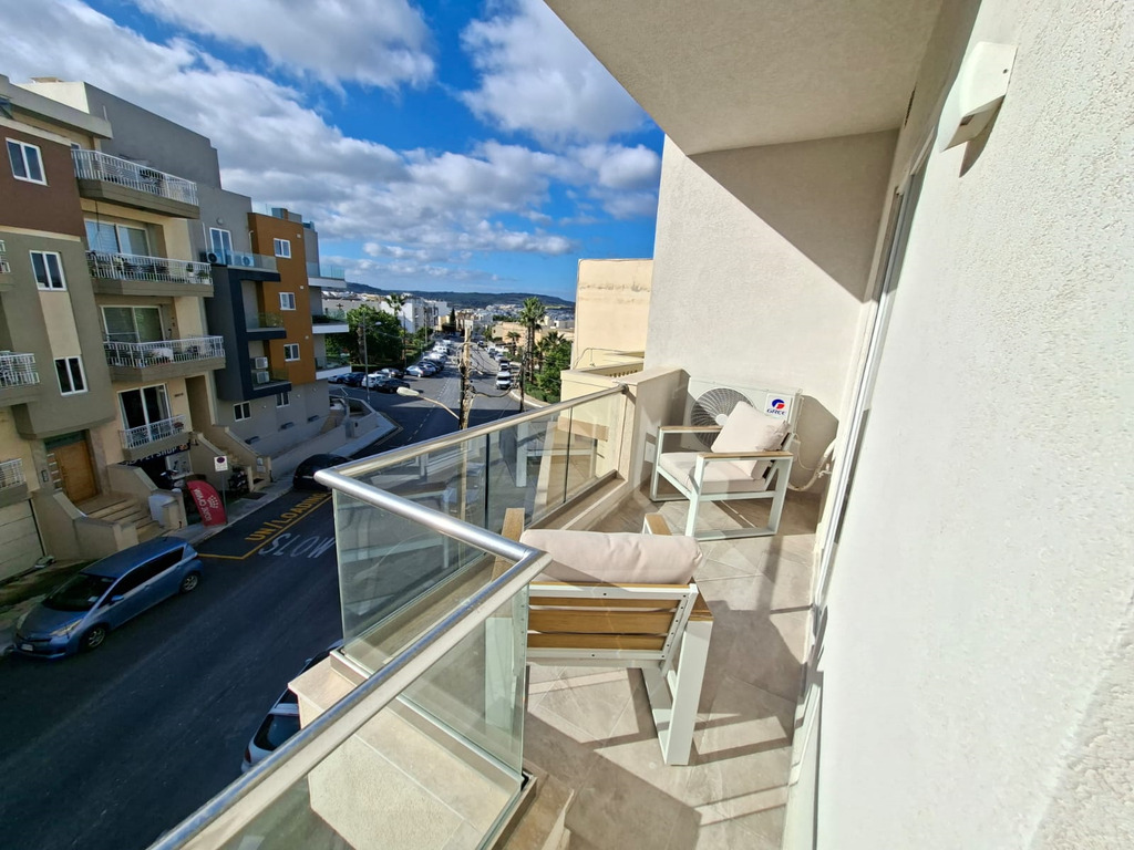 3 Bedroom Apartment for Long Let in Naxxar - €1,500/month photo 4