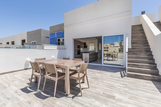 2 Bedroom Penthouse for Long Let in Mellieħa - €2,300/month photo 2
