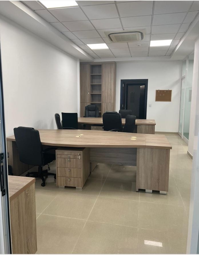 Office for Long Let in Gżira - €4,500/month photo 10