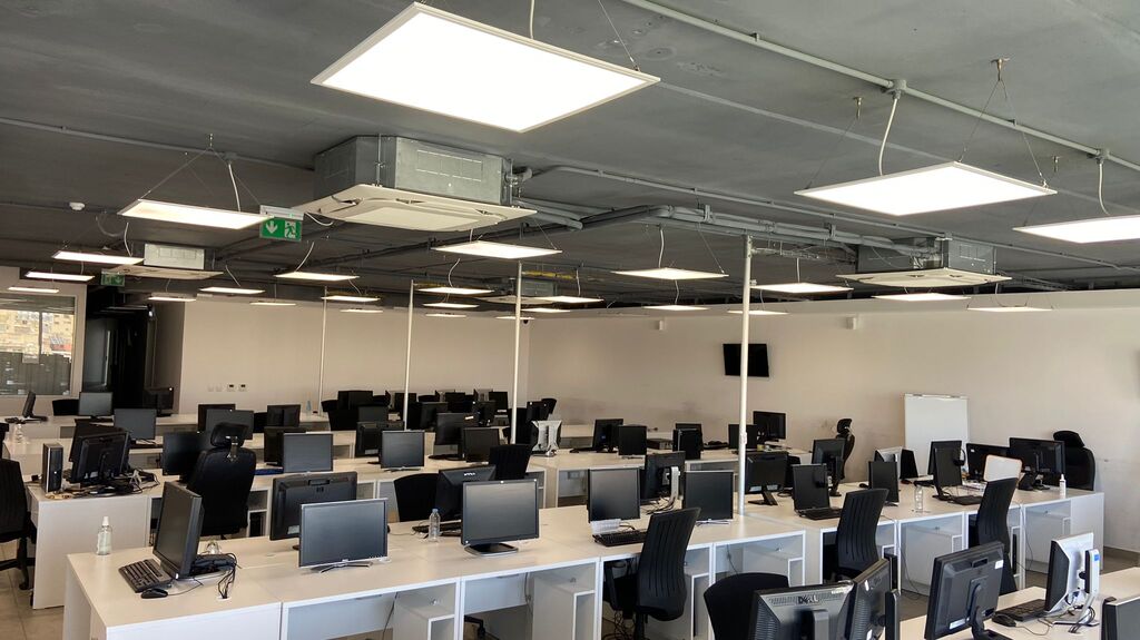 Office for Long Let in Pietà - €6,500/month photo 12