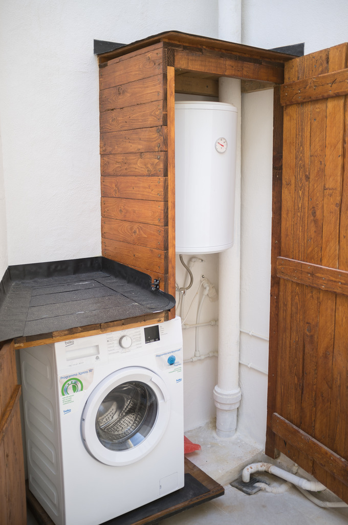 1 Bedroom Maisonette for Long Let in Sliema - €1,100/month photo 10