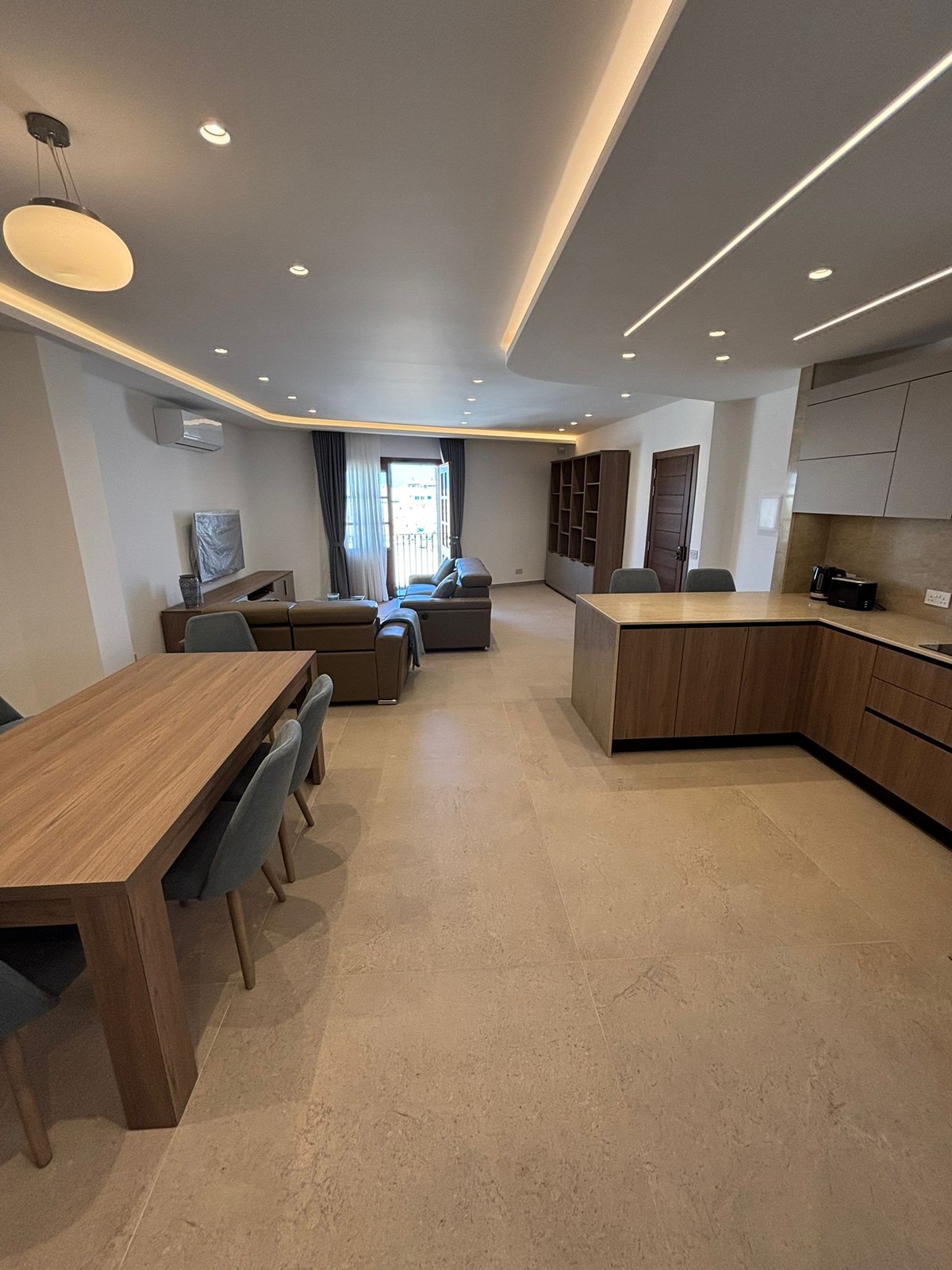 3 Bedroom Ensuite Apartment for Long Let in Sliema - €2,500/month photo 3