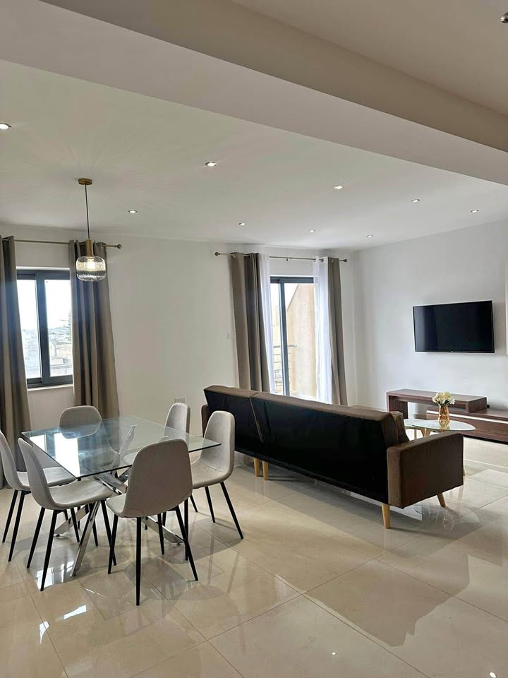 Elegant Luxury 3-Bedroom Apartment in Balzan