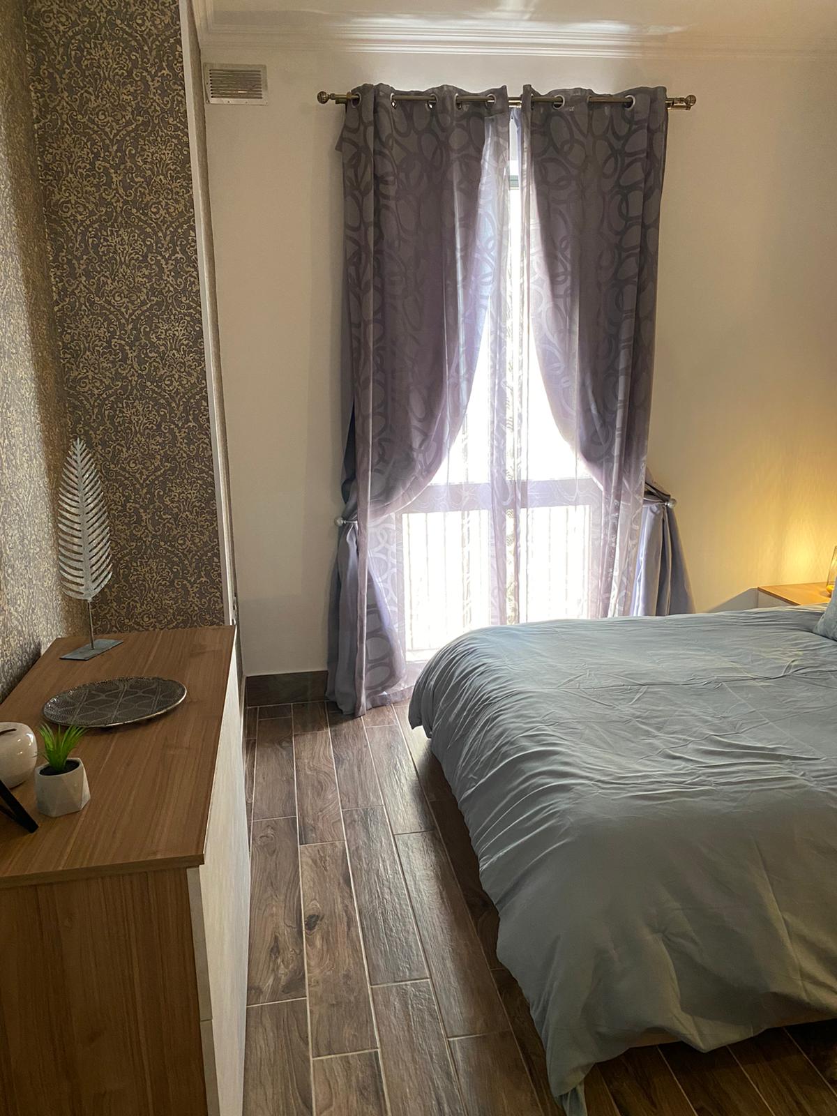 1 Bedroom Apartment for Long Let in Gżira - €1,100/month photo 5