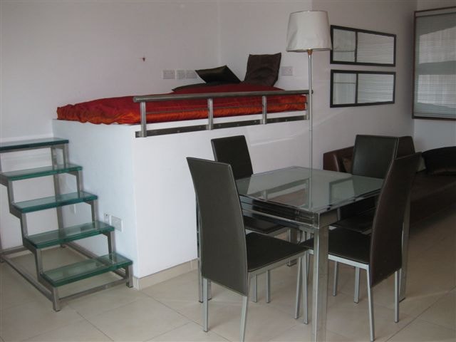 Modern 1-Bedroom Apartment on the Strand in Gzira photo 7