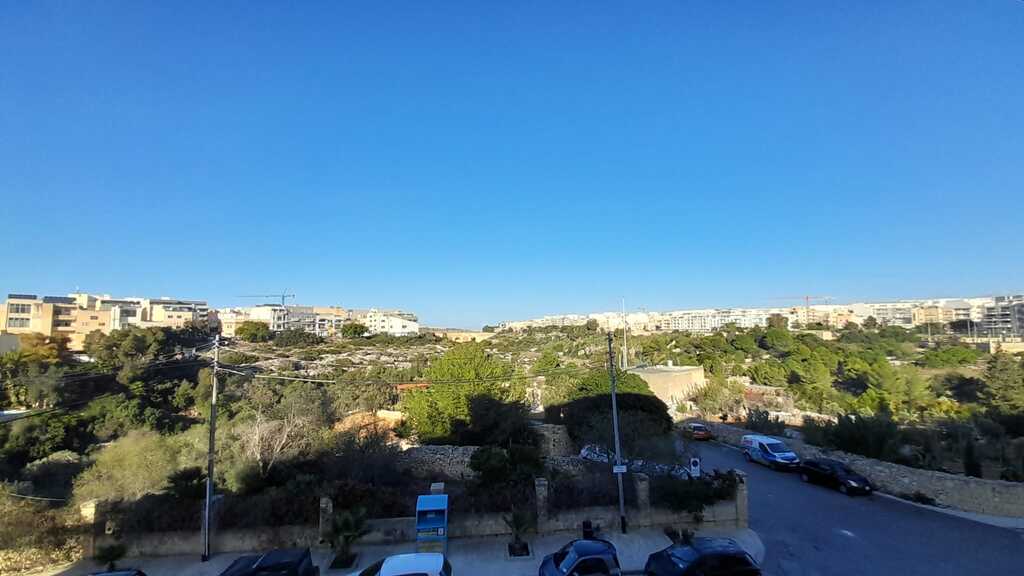 3 Bedroom Penthouse for Long Let in Naxxar - €1,600/month