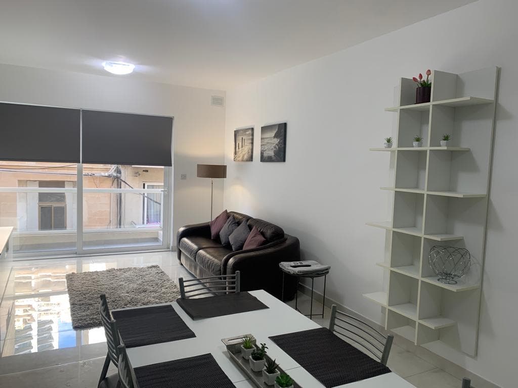 2 Bedroom Apartment for Long Let in St. Julian's - €1,500/month