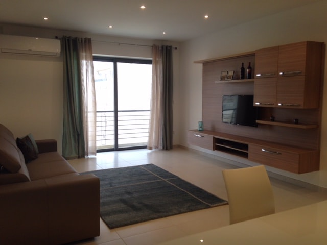 Modern Fully Airconditioned 3-Bedroom Apartment in Gzira photo 2