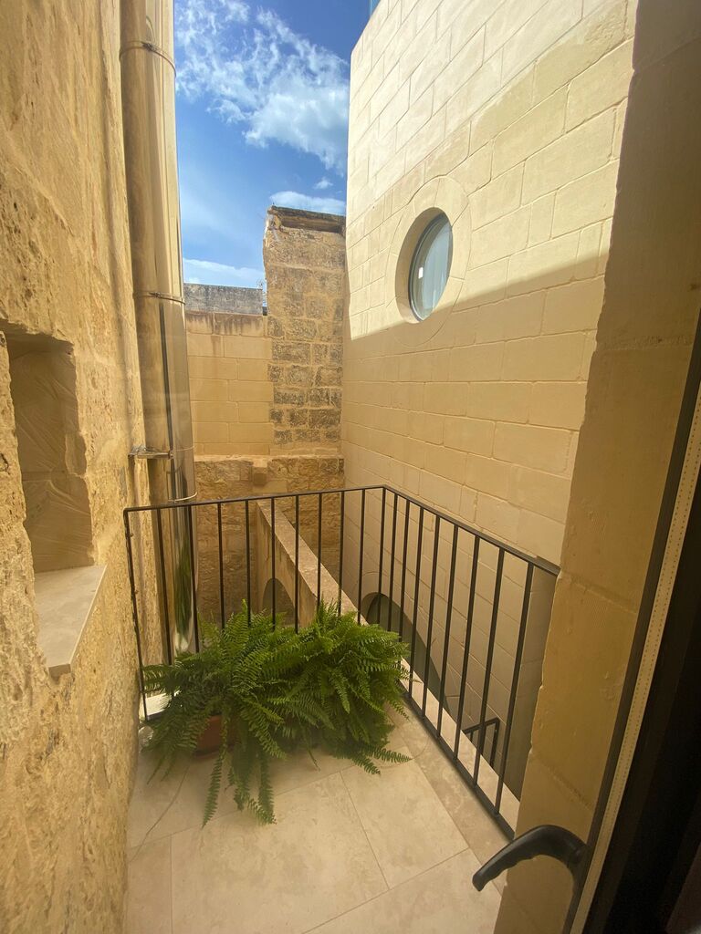 4 Bedroom Townhouse for Long Let in Siġġiewi - €5,000/month photo 20