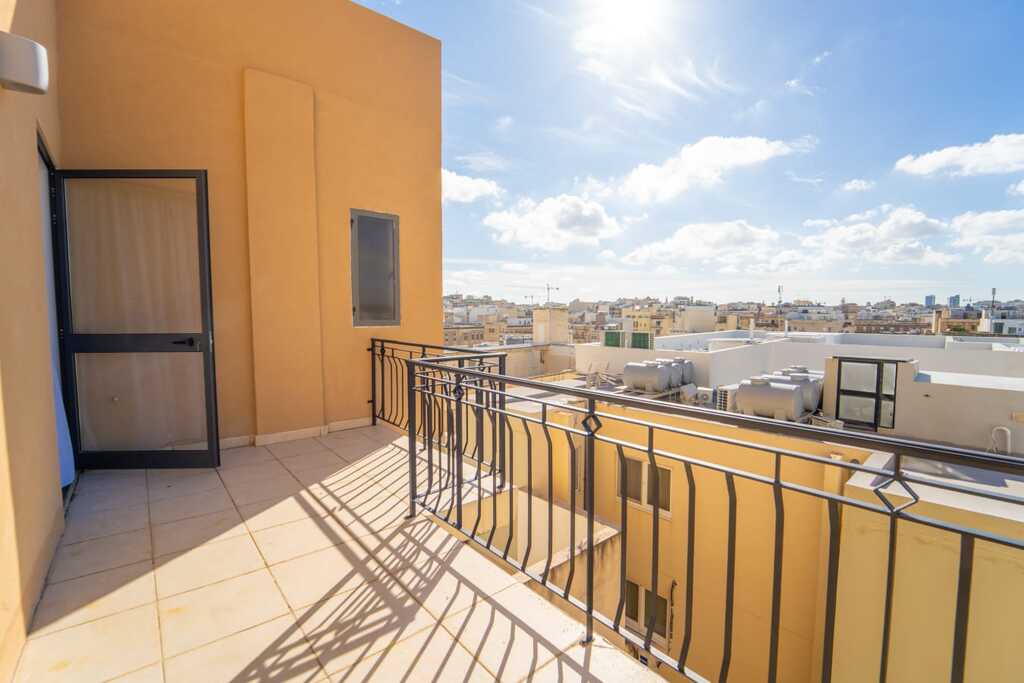 3 Bedroom Apartment for Long Let in Sliema - €4,500/month photo 39
