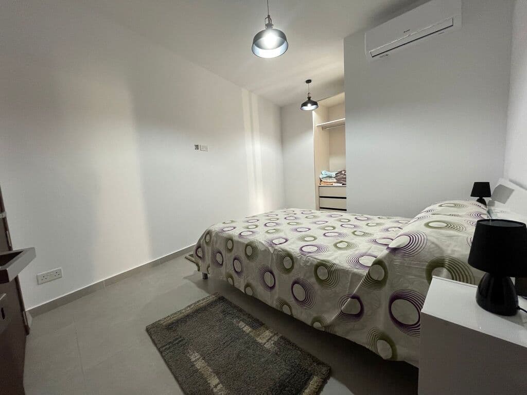 2 Bedroom Apartment for Long Let in Sliema - €2,000/month