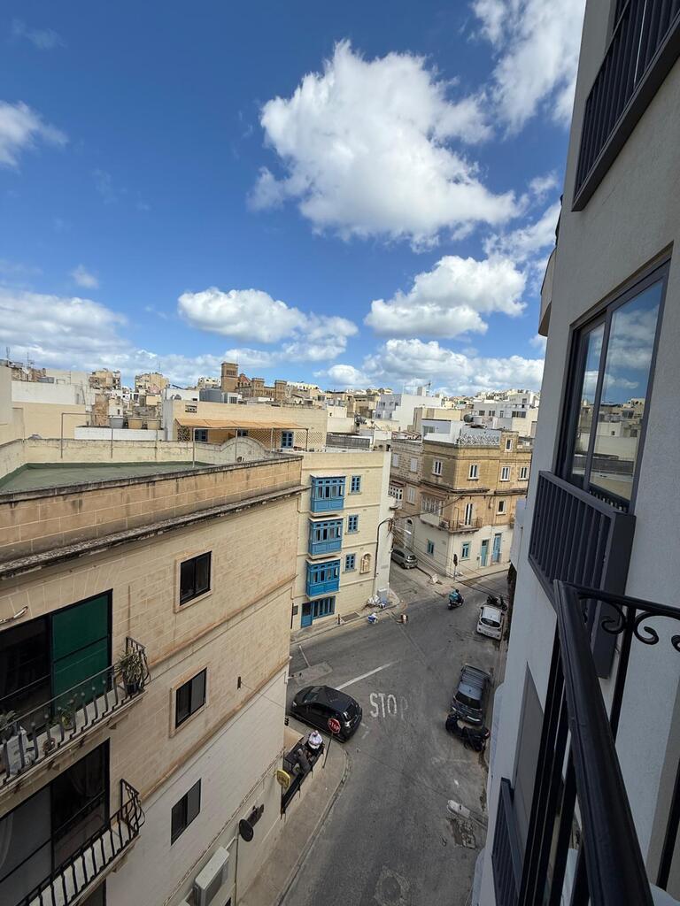 2 Bedroom Apartment for Long Let in Sliema - €1,750/month