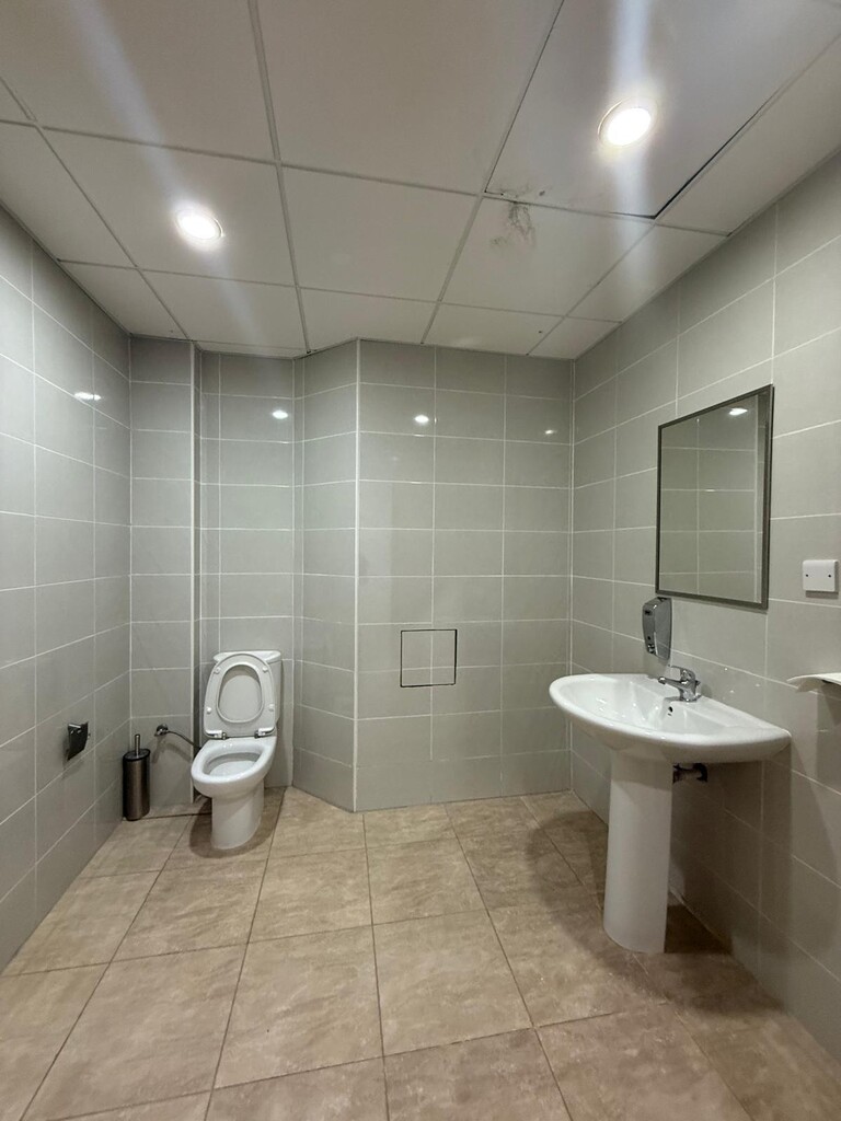 Office for Long Let in Balzan - €4,500/month photo 13