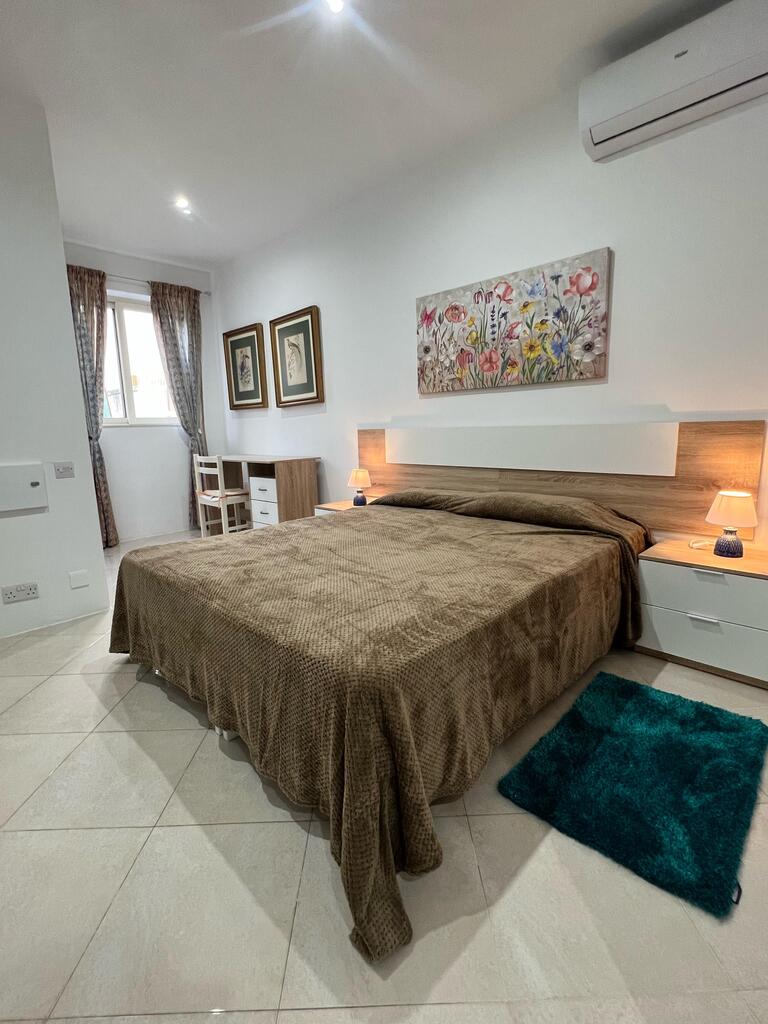 3 Bedroom Apartment for Long Let in St. Julian's - €2,200/month photo 9