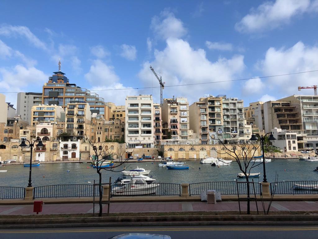 2 Bedroom Apartment for Long Let in St. Julian's - €2,000/month